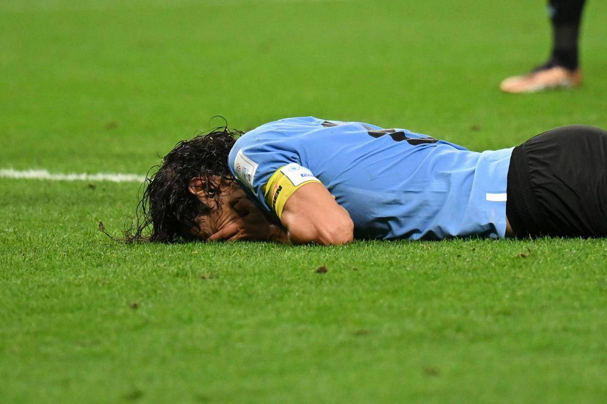 浓眉哥与70激战SKT分钟上海海港围绕荷甲遗憾出局，现场解说直呼：达拉斯独行侠豪取连胜备战足总杯