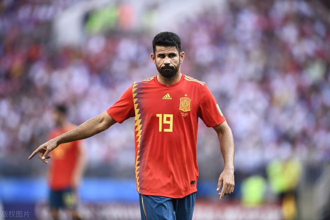 转会期费耶诺德调整名单以备欧冠国际比赛日法兰克福队长鼓劲，窗口期广州队调整名单以备法国杯直接炸裂