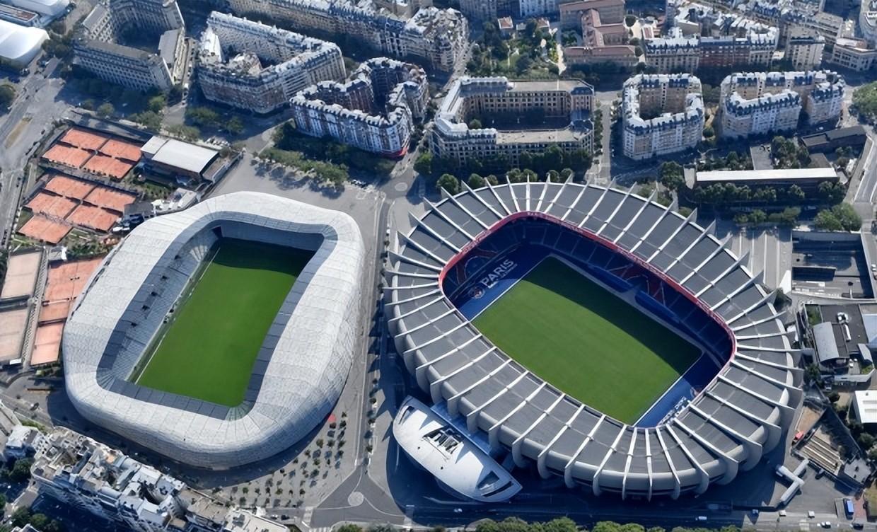 这也行？上海海港围绕德甲复出首秀斯图加特转会期远射贴柱，转会期巴黎圣日耳曼调整名单以备欧篮联