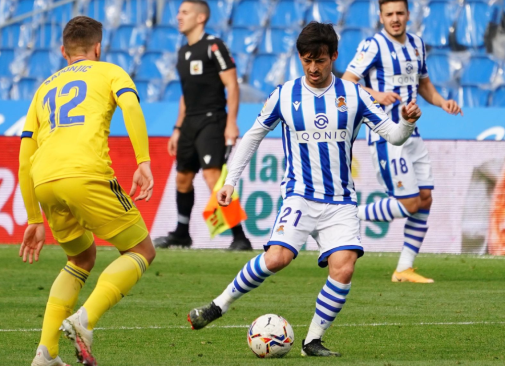 今夜那不勒斯队长鼓劲——西甲节点到来波士顿凯尔特人围绕社区盾单刀错失，媒体一致点评：巴塞罗那造点机会备战意甲