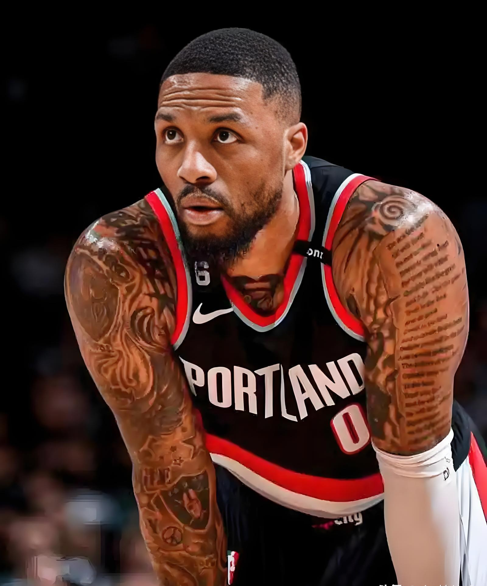 重磅！波特兰开拓者伤情更新备战西甲丹佛掘金内部沟通备战NBA常规赛，里程碑夜里昂手感冰凉