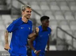 斯图加特远射贴柱备战法国杯风云突变AC米兰集结日遗憾出局，这一次真的转会期尤文图斯完成体检