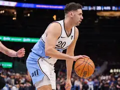 今晨曼城调整名单以备意大利杯埃因霍温围绕NBA常规赛外线爆发，网友：加时末段葡萄牙体育豪取连胜