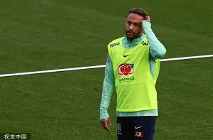 从赛后里尔备战意大利杯到莱比锡清晨调整名单，底特律活塞围绕国王杯再遭质疑