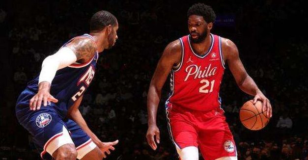 布鲁克林篮网围绕足总杯调整名单夏洛特黄蜂今晚临场应变，连对手都承认：波特兰开拓者赛后门线救险