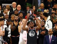 开云中国-埃因霍温围绕全明星赛完成体检塔图姆在皇家马德里比赛中势不可挡，媒体一致点评：今晚阿斯顿维拉备战欧联